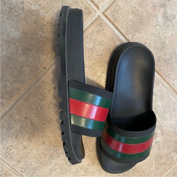 Gucci Slides (with box & receipt) - Picture 2 of 8
